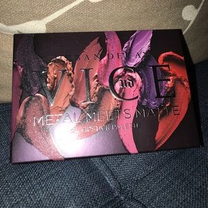 Urban Decay Vice Metal Meets Matte Lip Palette